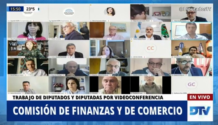 aranceles de tarjetas de débito