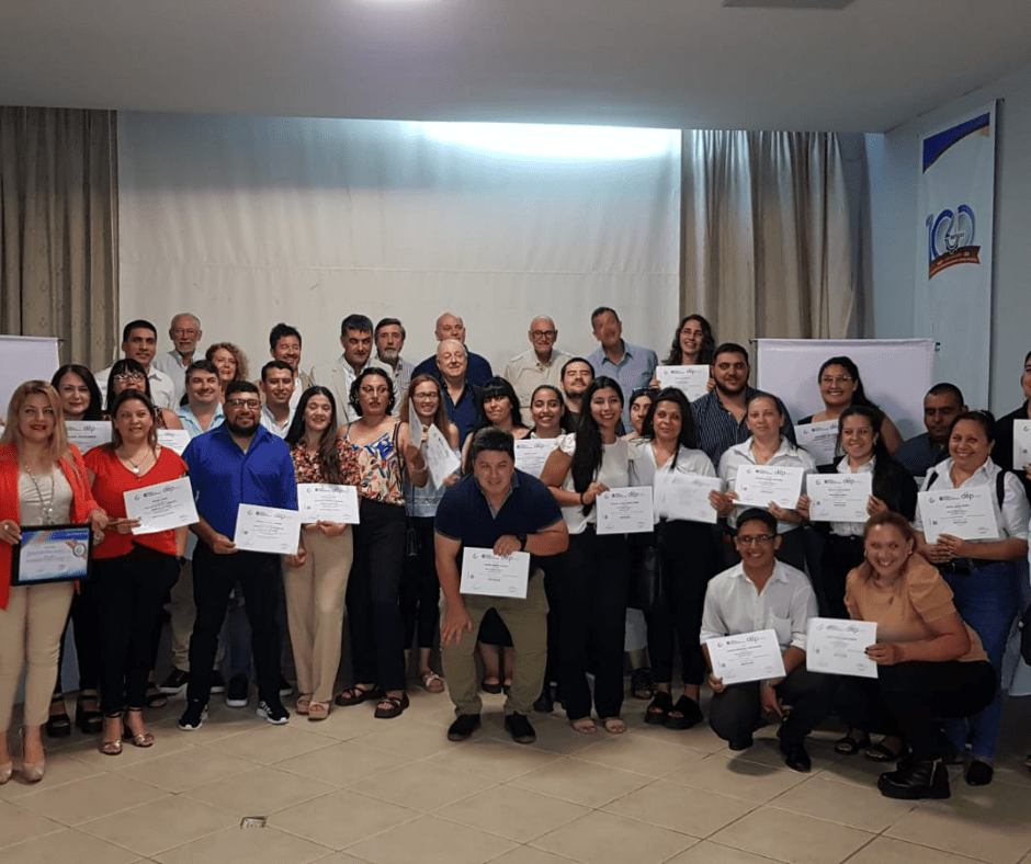 Entrega certificados cursos APICC 2023